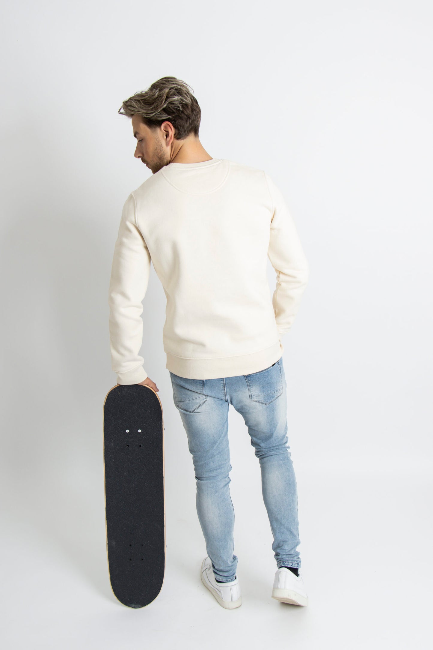 'Skate and meditate' undyed sweater