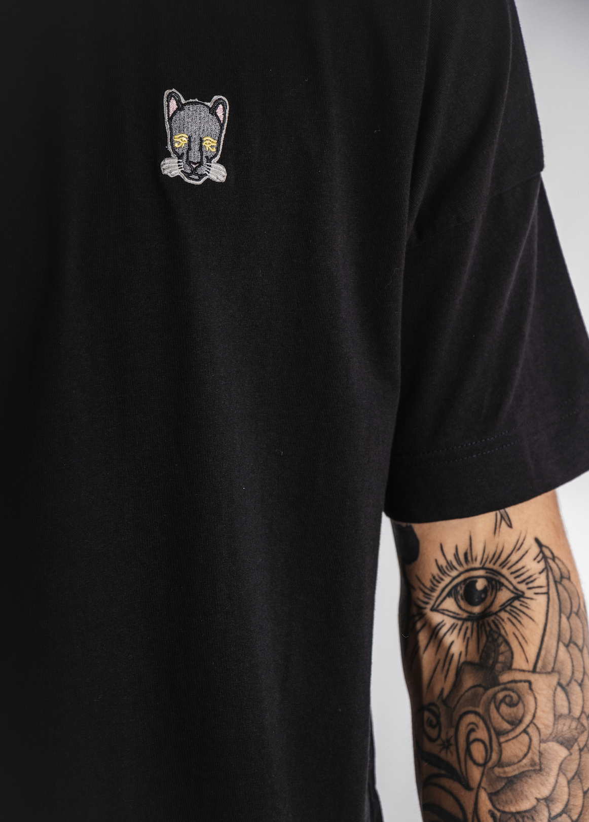 'good things' black t-shirt - oversized fit