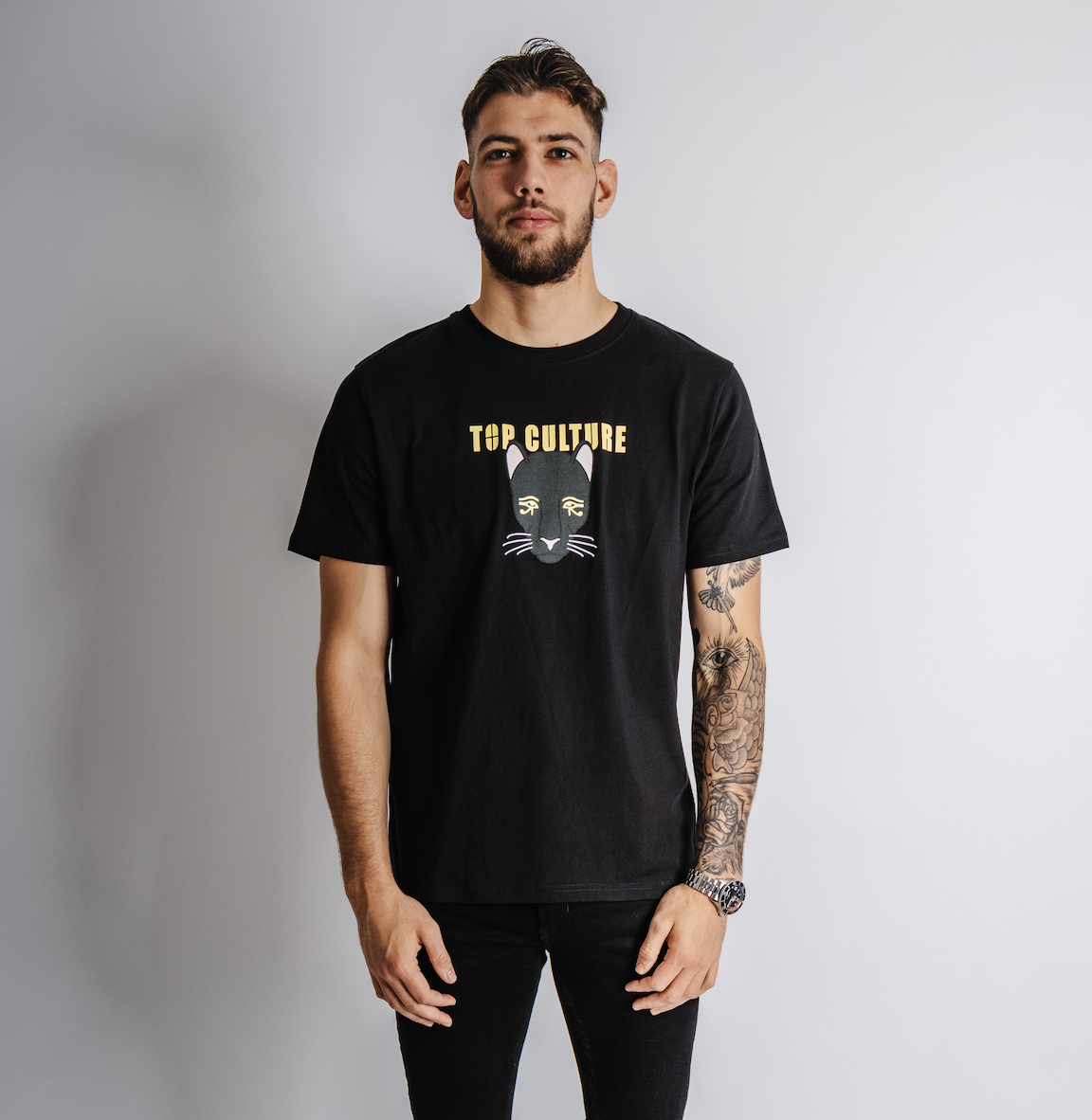 'Sechmet' black t-shirt - loose fit