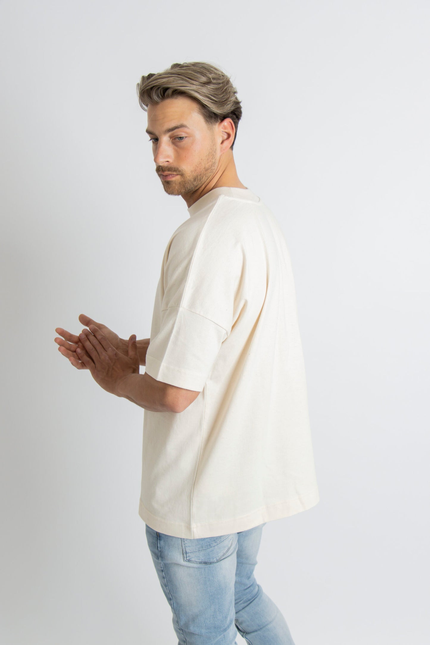 'Skate and meditate' undyed t-shirt