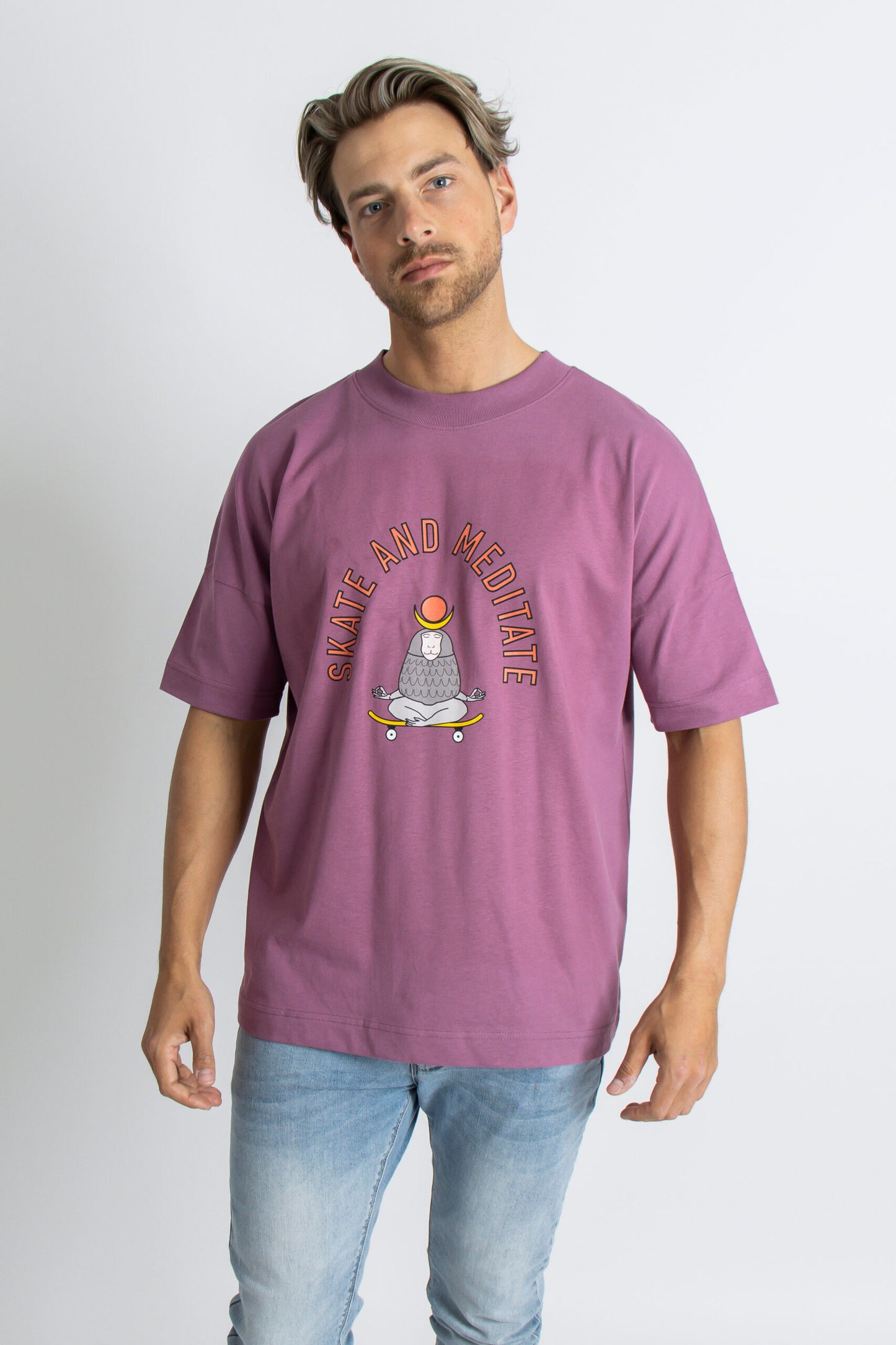 'Skate and meditate' lila oversized t-shirt